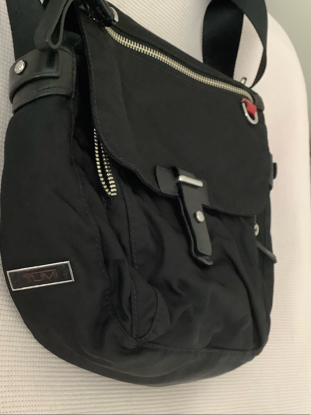 Tumi Voyageur Lugano Crossbody Messenger - Picture 3 of 10